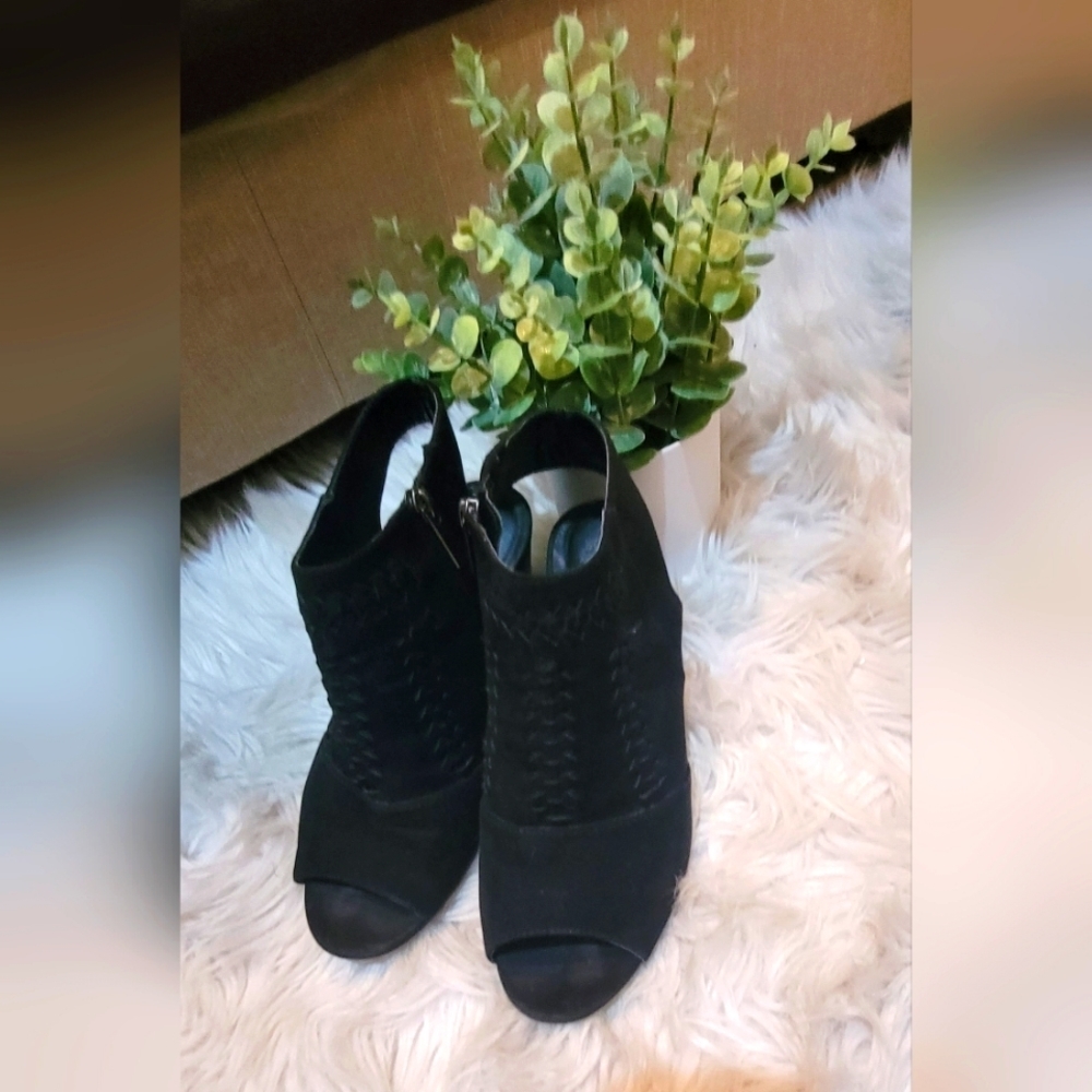 Sonoma vitality ortholite black suede booties size‎ 8 1/2 womens